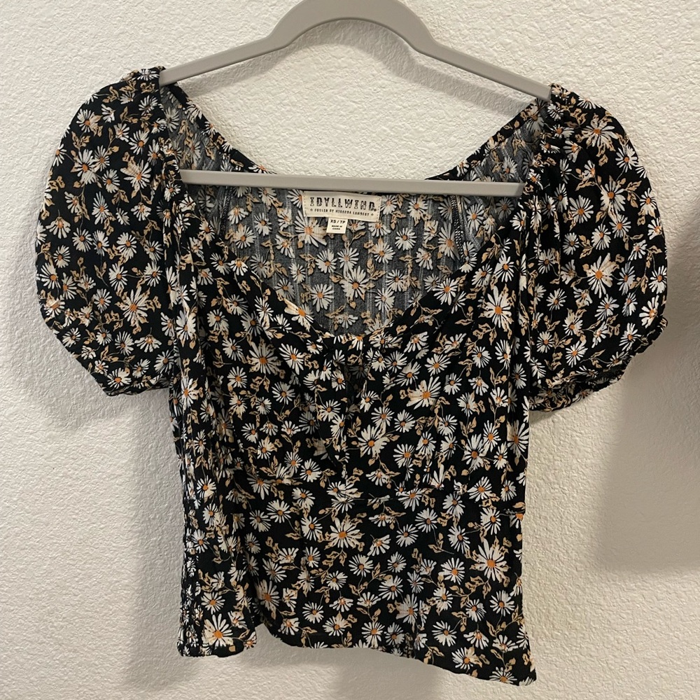IDYLLWIND TOP